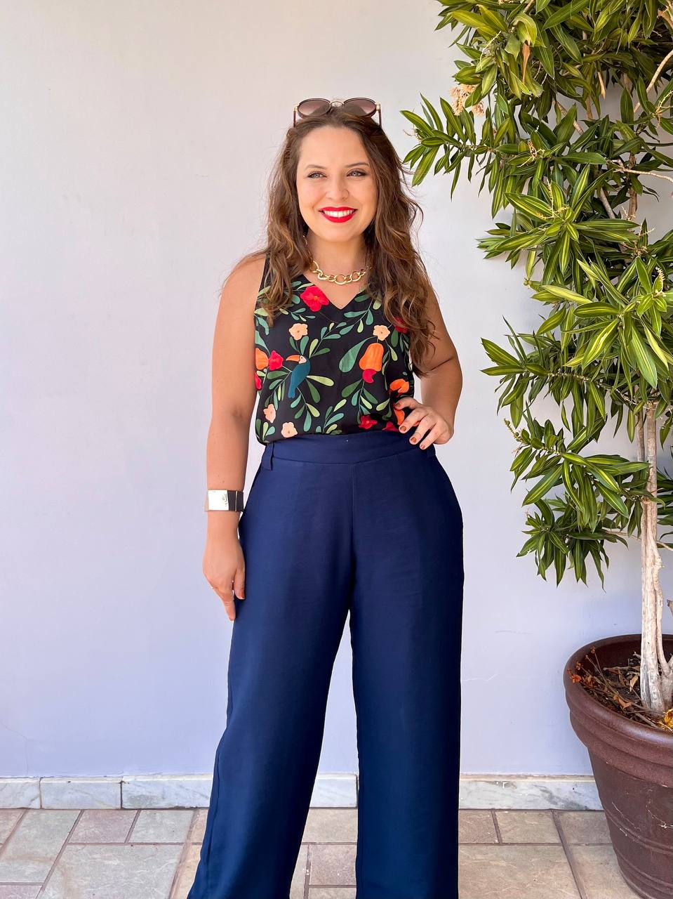Miniatura: | Calça Longa |