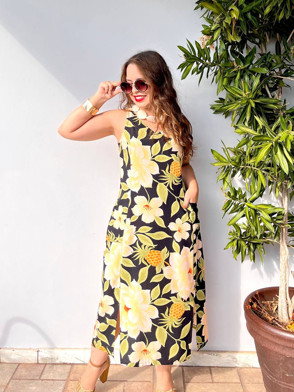 Miniatura: | Vestido Andorinha |