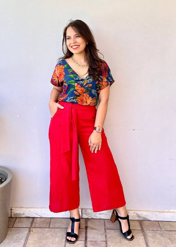 | Calça Pantacourt |