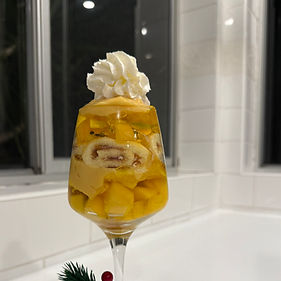 Mango passionfruit trifle 