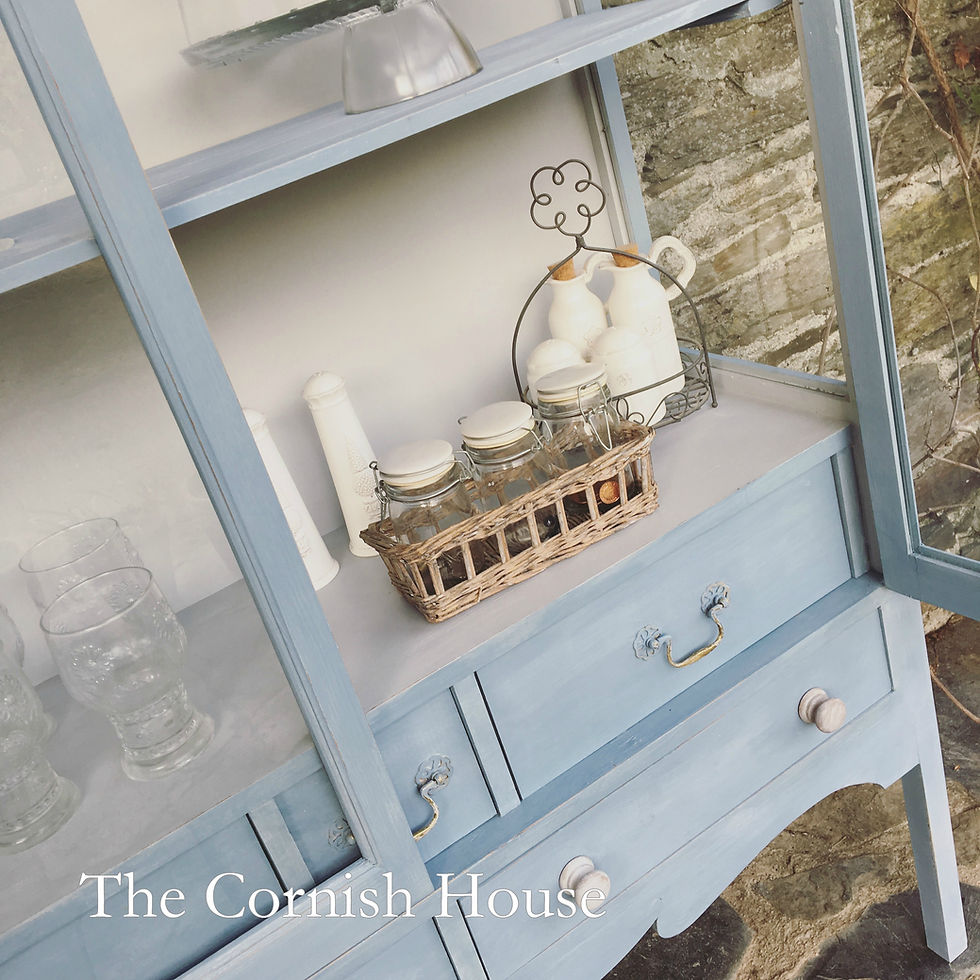 Thumbnail: St Mellion Dresser