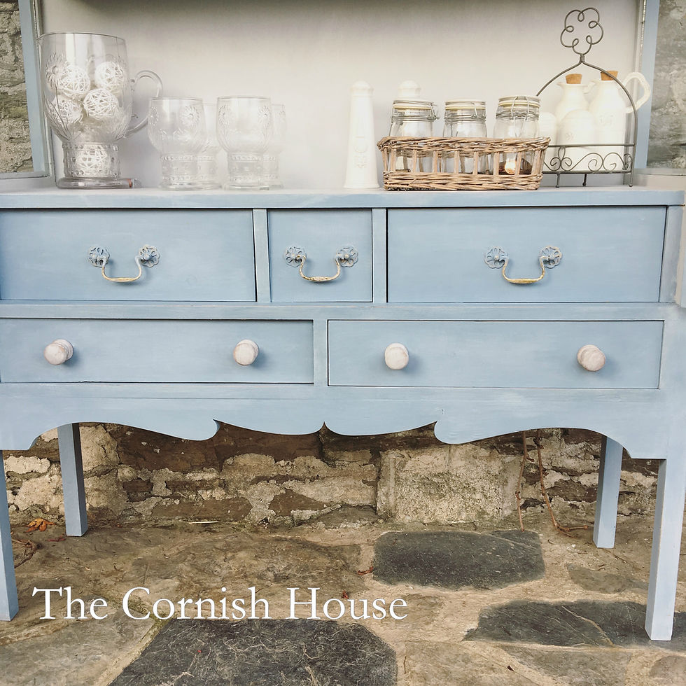 Thumbnail: St Mellion Dresser