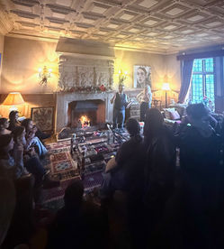 Muse Christmas Poetry Shindig: Tis' the season to be poetic!