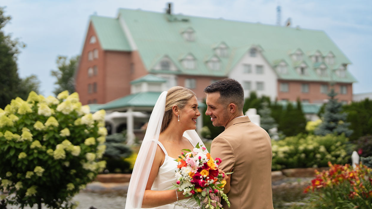 marie-eve-pierre-charles-mariage-chateau-vaudreuil-photographe-mariage-montreal.jpg