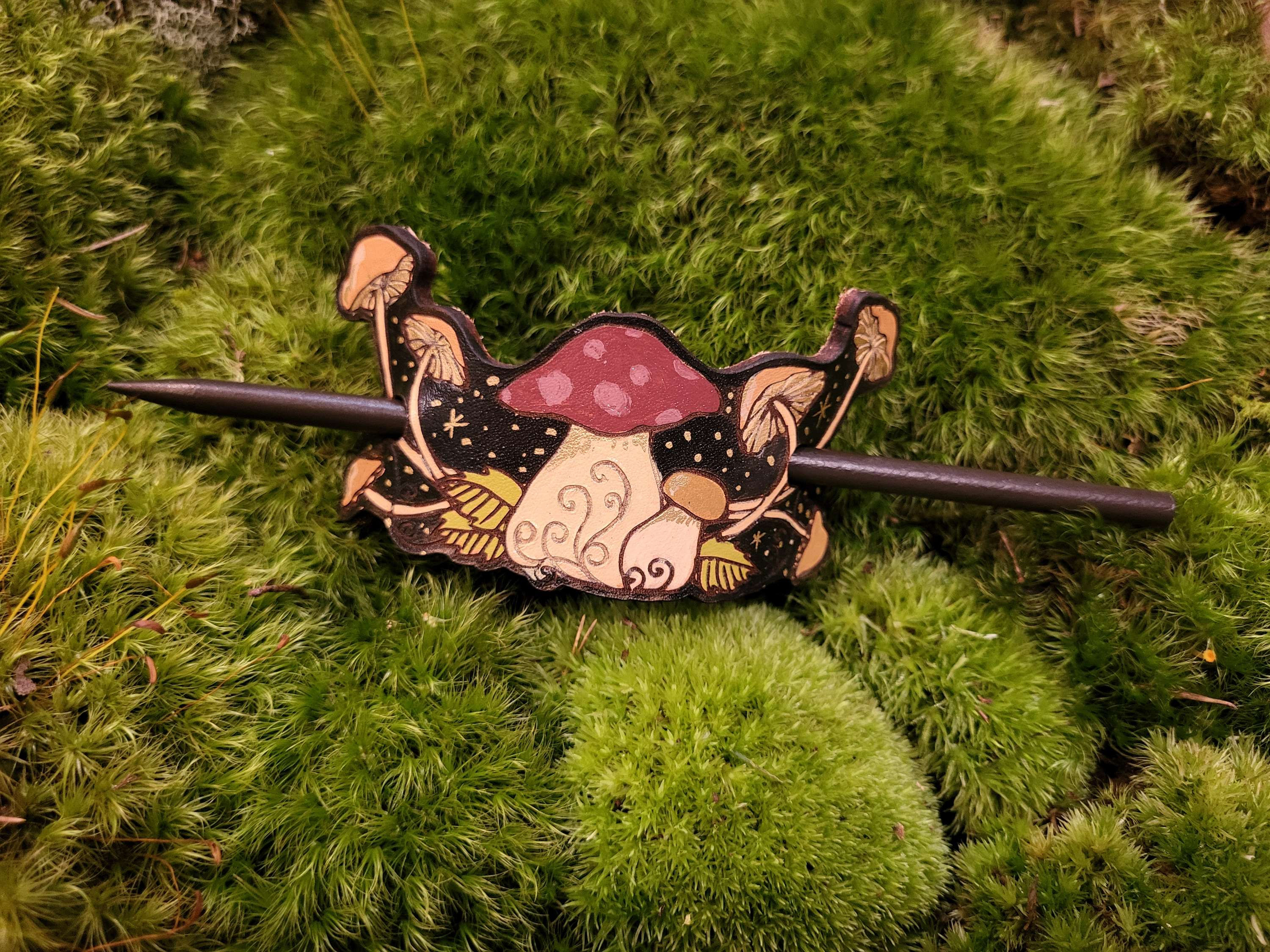 Leather multi mushroom hair clip