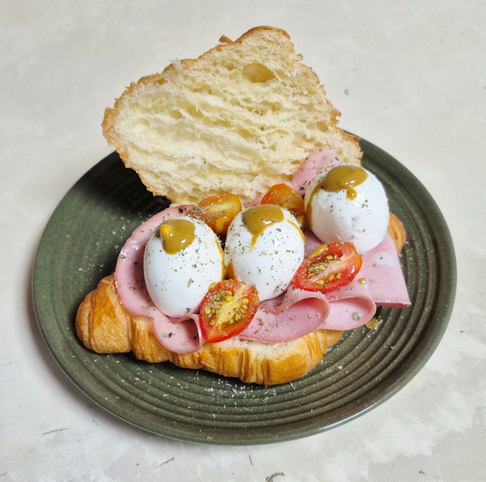 CROISSANT SALADO DIFERENTES RELLENOS