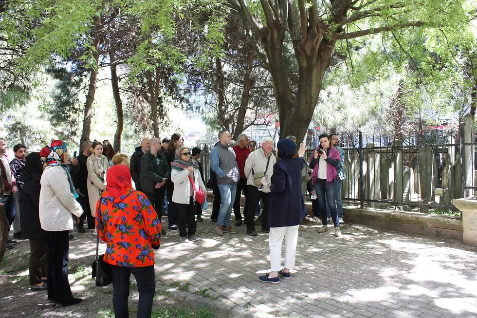 Piri Mehmed Paşa Külliyesi’ndeydik.
