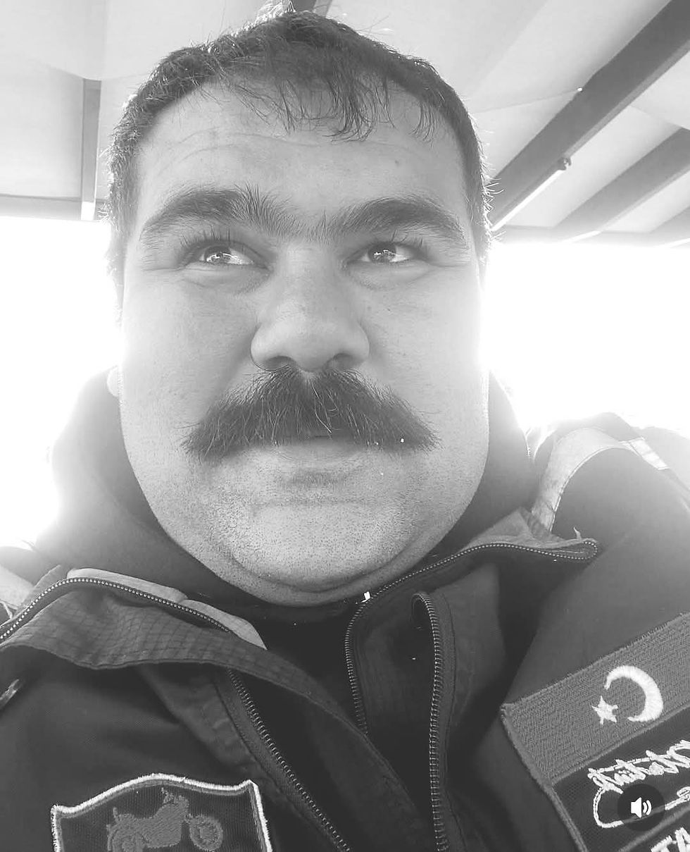 ilivri'nin sevilen, mutlu yüzlerinden biri olan Devlet Hastanesi Güvenlik Amiri, aynı zamanda derneğimizin üyesi dostumuz Serhat Akyıldırım vefat etmiştir.