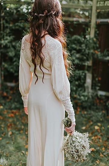 Hair & Makeup by Helen