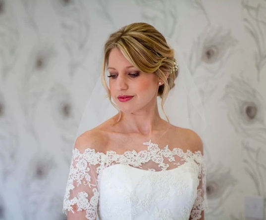 Hair & Makeup by Antonia