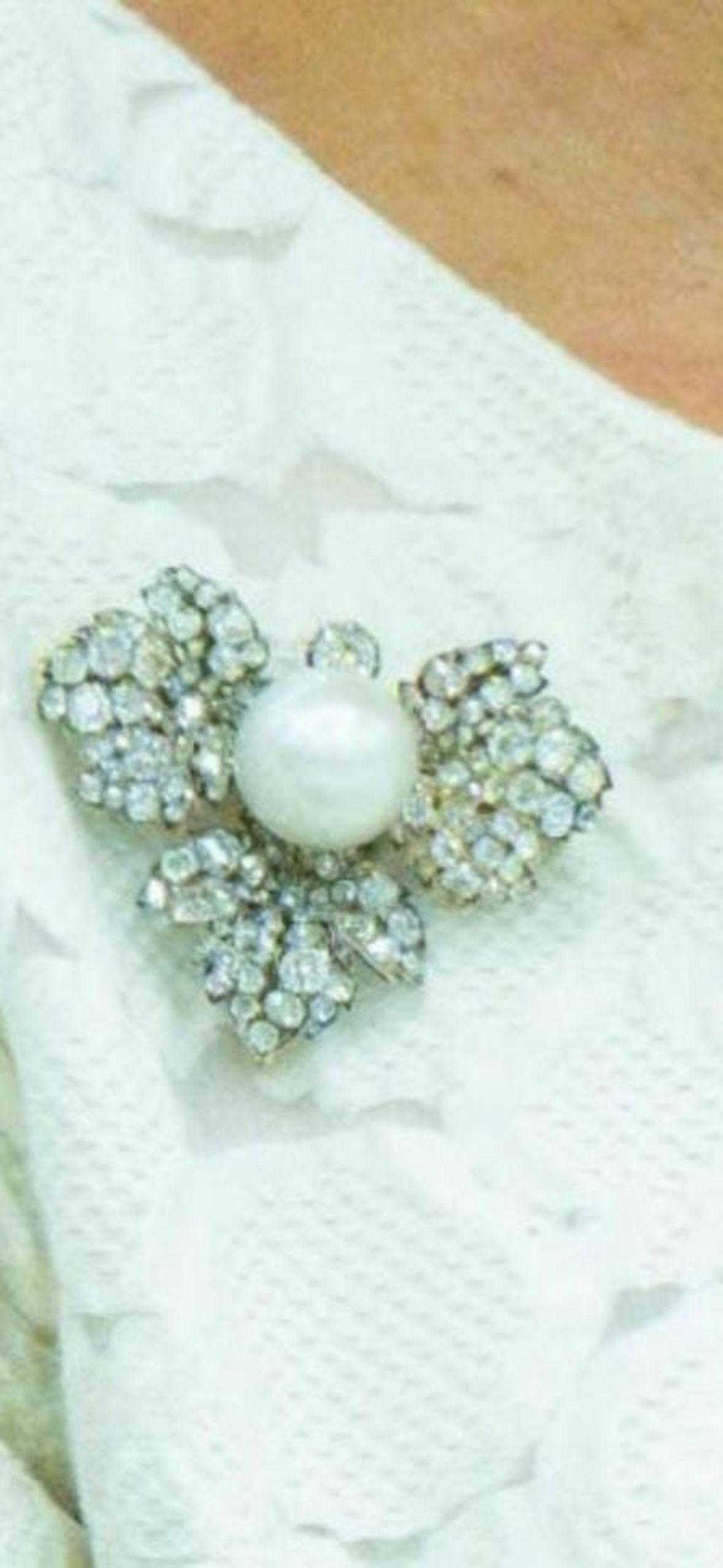 Brooch Diamond Pearl Vintage Antique Queen Maxima of Neatherland