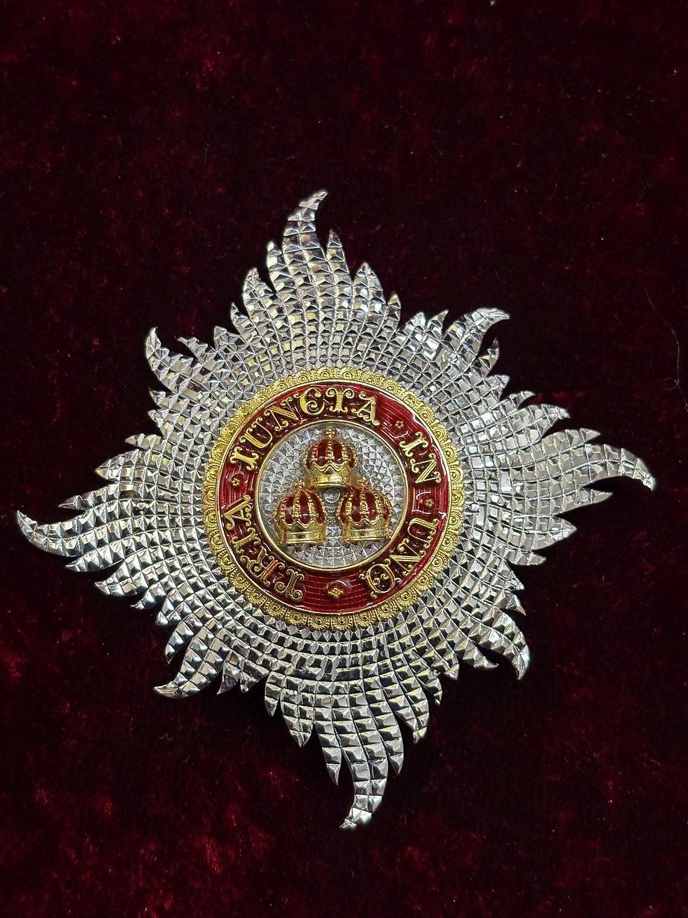 Miniature : Brooch Silver Vintage Victorian Royal Inspired 925 Sterling Red