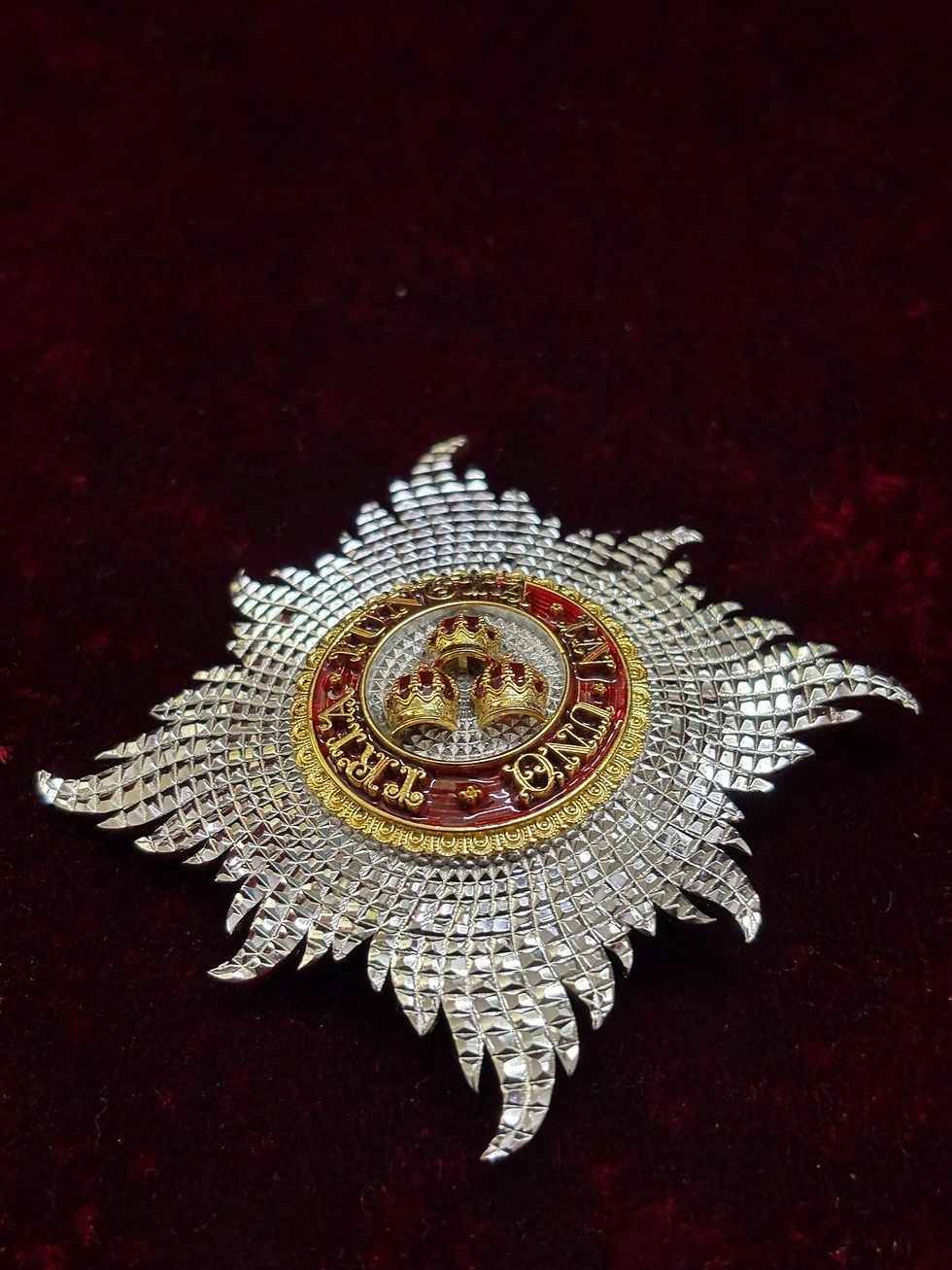 Miniature : Brooch Silver Vintage Victorian Royal Inspired 925 Sterling Red