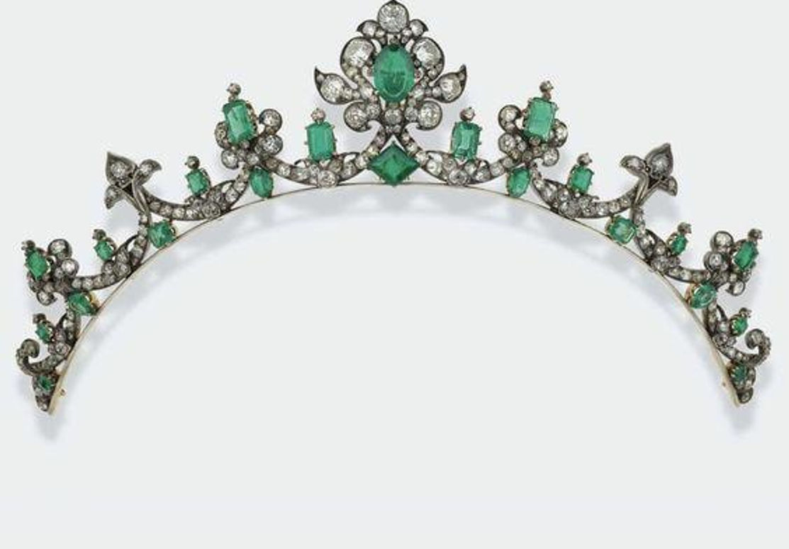 Brooch: Tiara Necklace Silver Emerald Vintage Bridal Wedding