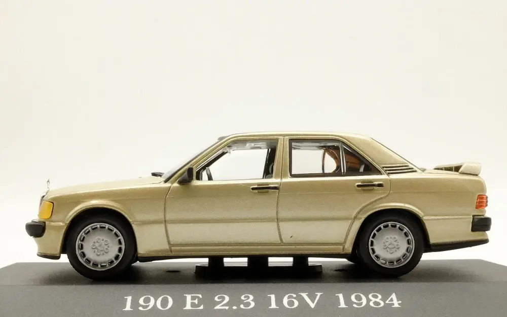 Mercedes 190 E 2.3 16V 1984 1:43 Promocional