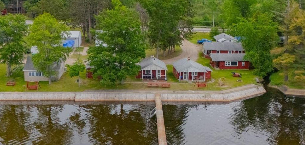 Lake Day Cabins - Aerial