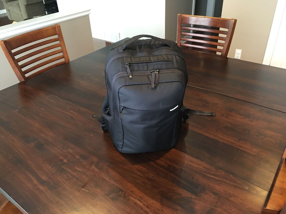Review InCase ICON Slim backpack
