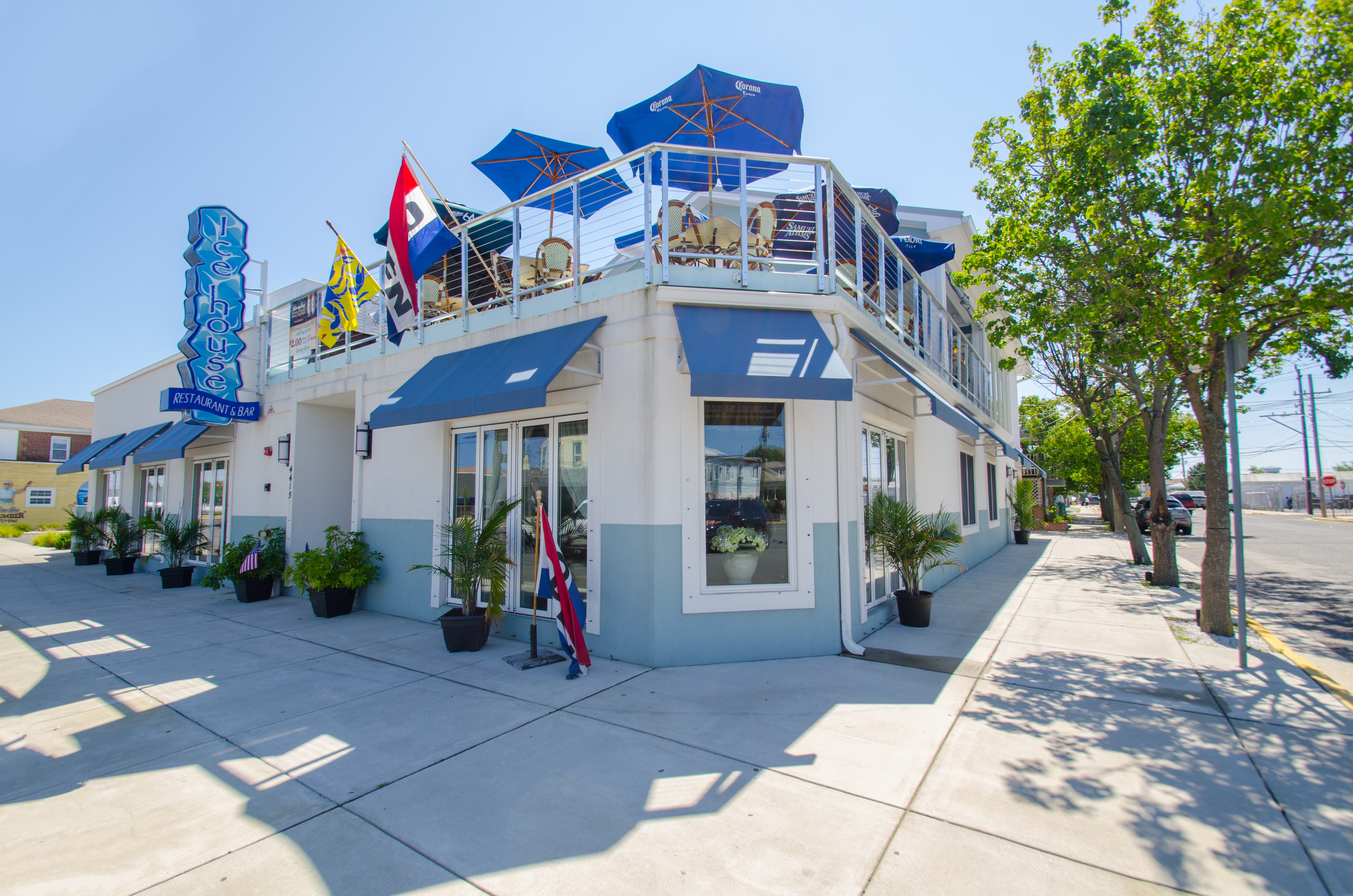 Restaurants United States Ice House Bar Grille