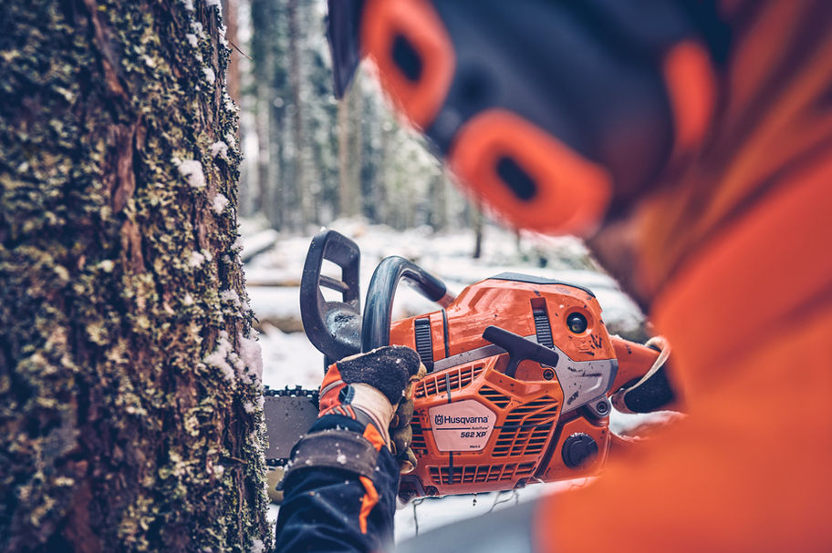 Husqvarna 562XP Mark II Gas Powered Chainsaw