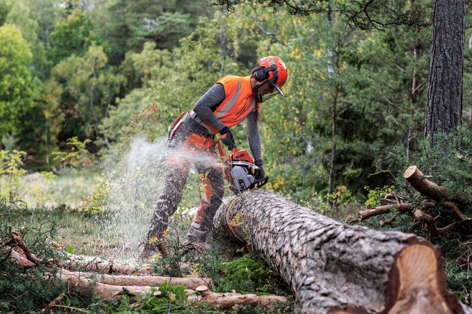 Husqvarna 550XP Mark II Chainsaw