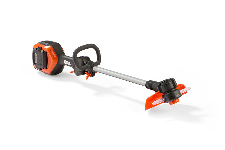 Husqvarna 320iL Battery Powered Grass Trimmer Kit