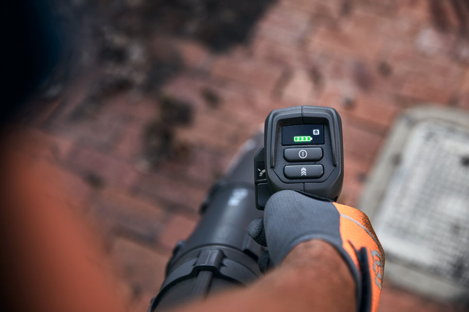 Husqvarna 550iBTX Battery Powered Backpack Blower Keypad