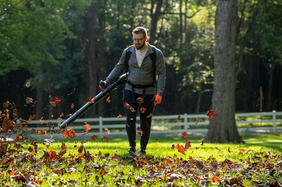Husqvarna 350BT Gas Powered Backpack Blower
