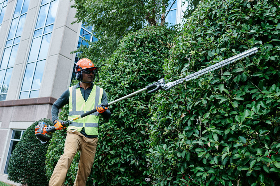 Husqvarna 525HE4 Gas Powered Hedge Trimmer