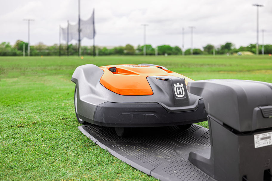 Husqvarna 550H AutoMower Battery Powered Robotic Mower