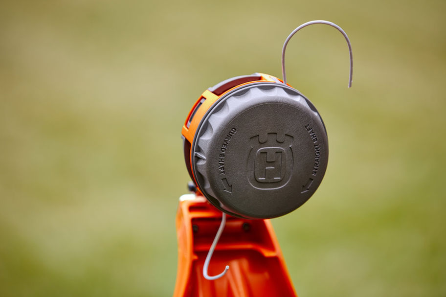 Husqvarna 130L Gas Powered Grass Trimmer Tap n Go String Feed Head