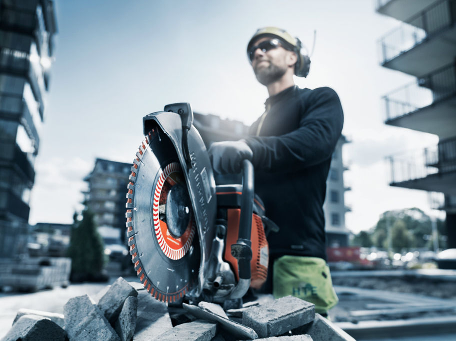 Husqvarna K 770 Gas Powered Power Cutter Saw