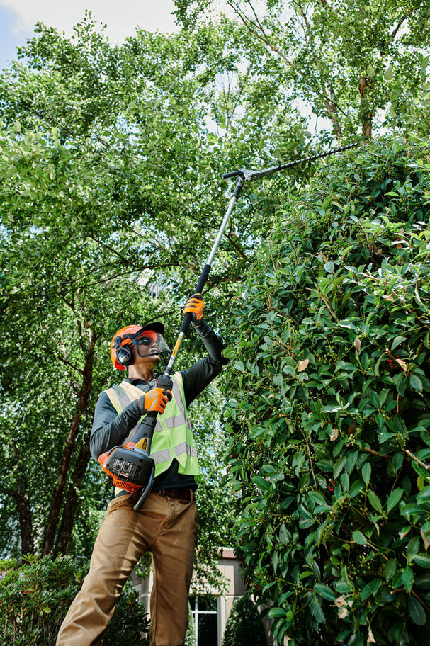 Husqvarna 525HE4 Gas Powered Hedge Trimmer