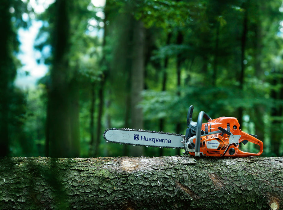 Husqvarna 562XP Mark II Gas Powered Chainsaw
