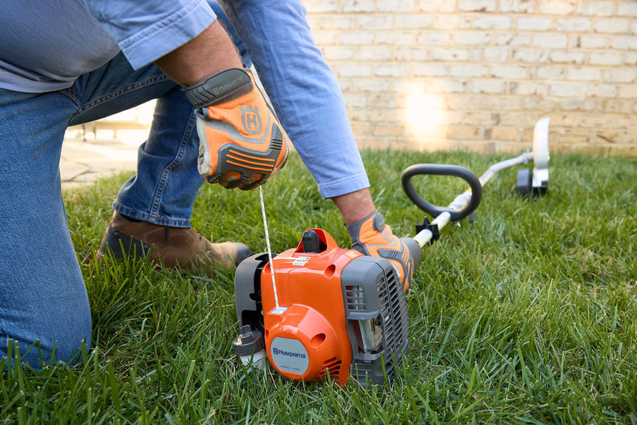Husqvarna 122LK Gas Powered Grass Trimmer