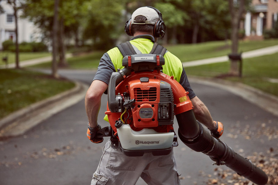 Husqvarna 580BTS Gas Powered Backpack Blower