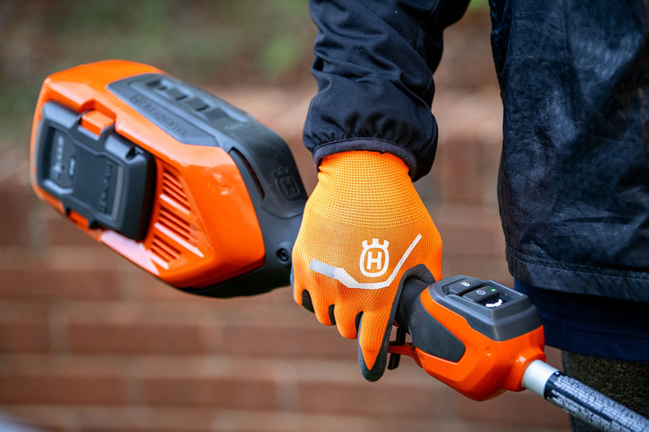 Husqvarna 330iK Battery Powered Combi Tool
