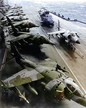 Harrier GR3 on Hermes colorised v4.jpg
