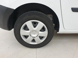 71552378_2379125215748784_47839366954457