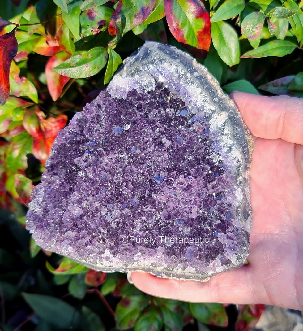 Amethyst_Gemstone