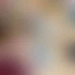 Student practicing carving her lino 