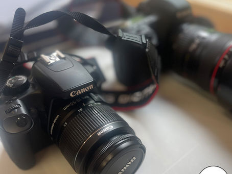 Photo of a Canon camera. One of the pieces of equipment used in today's creative botanical photography workshop