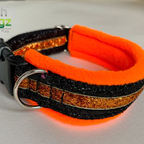 Cuello ajustable negro naranja.jpeg