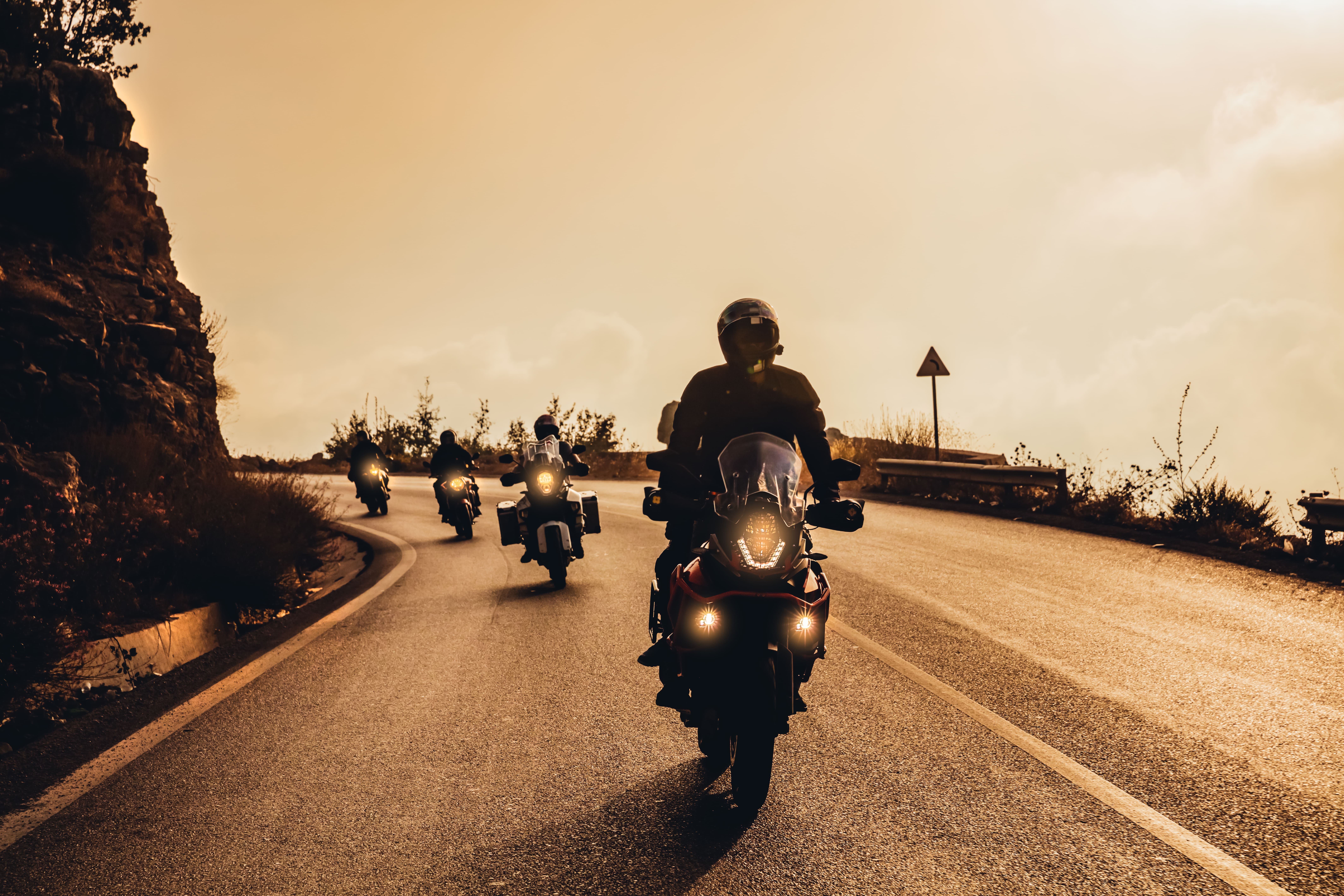 3 Spot Menarik Untuk Touring Motor di Bogor Rame-Rame — inspirasi dari Villa Bango di Cilember, Puncak