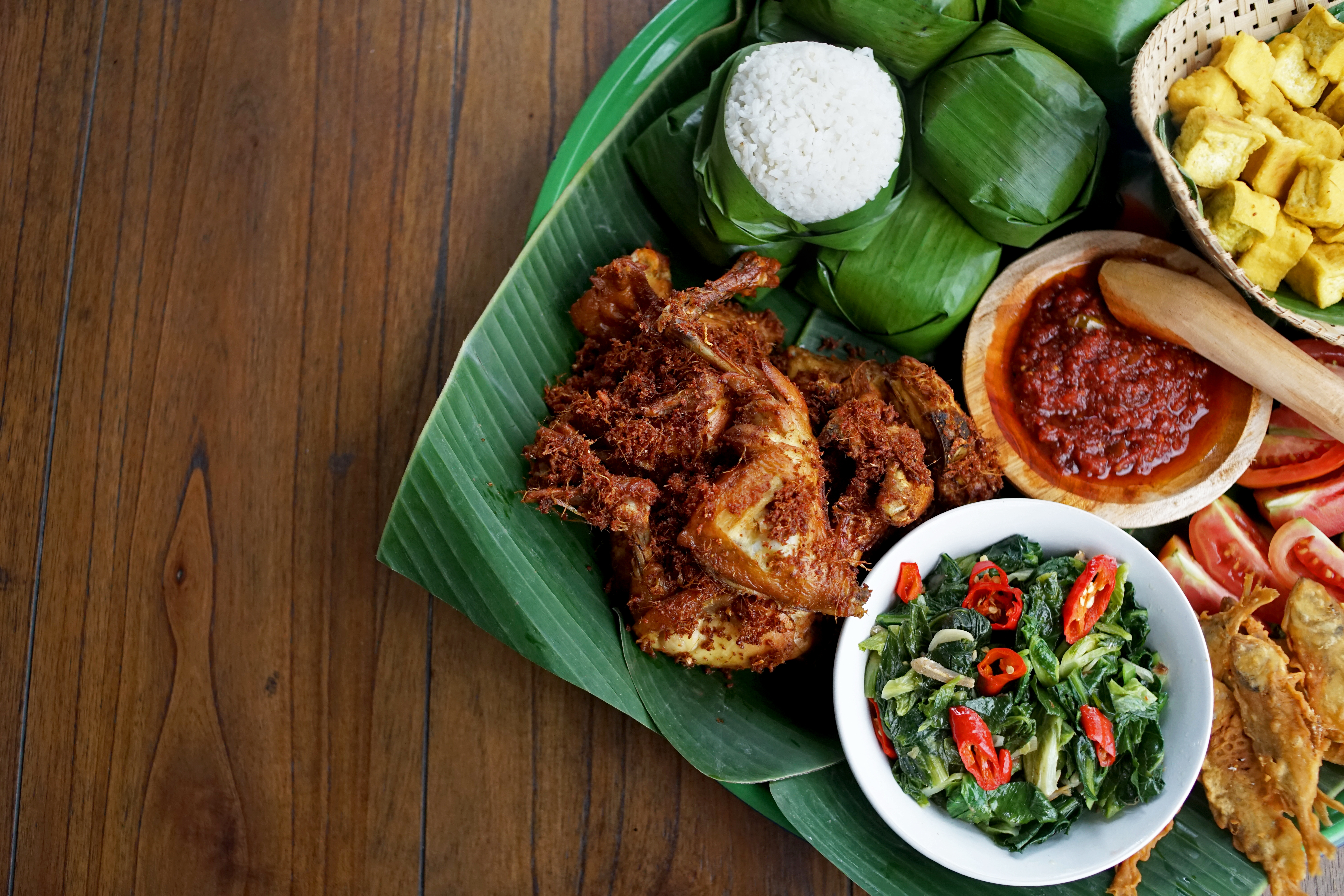 3 Masakan Khas Sunda, Mana Favoritmu? — inspirasi dari Villa Bango di Cilember, Puncak