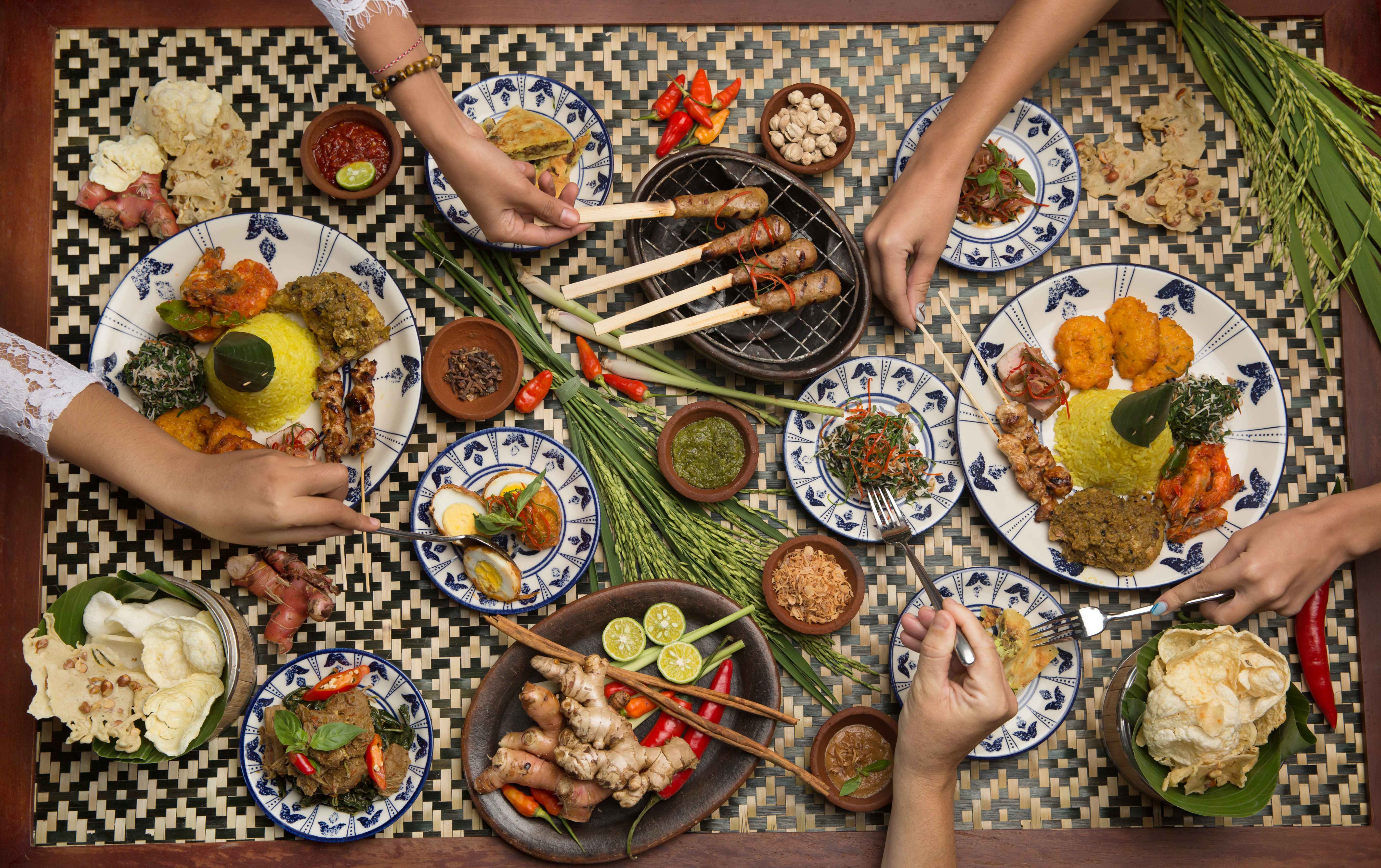 Bikin Nagih! Yuk Intip Daftar Kuliner Malam di Puncak — inspirasi dari Villa Bango di Cilember, Puncak