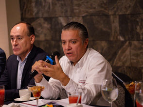 Gobierno de Michoacán cumple con responsabilidades financieras: Luis Navarro