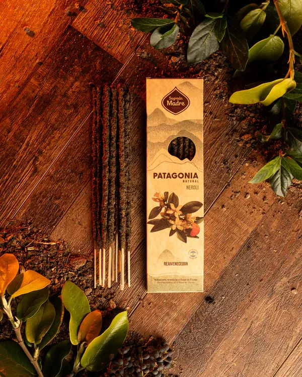Miniatyrbild: Neroli Patagonia rökelsepinnar Sagrada Madre