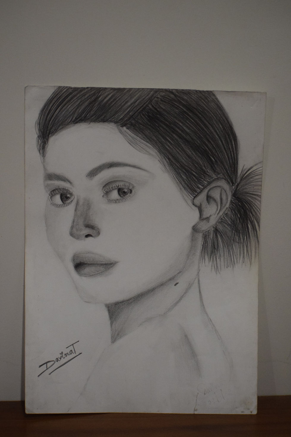 Thumbnail: Kylie Jenner sketch 8 x 12 inch