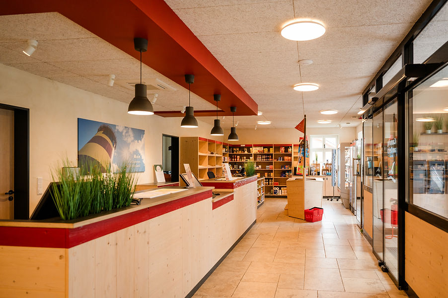 Camping_am_Deich_Rezeption_MiniMarkt