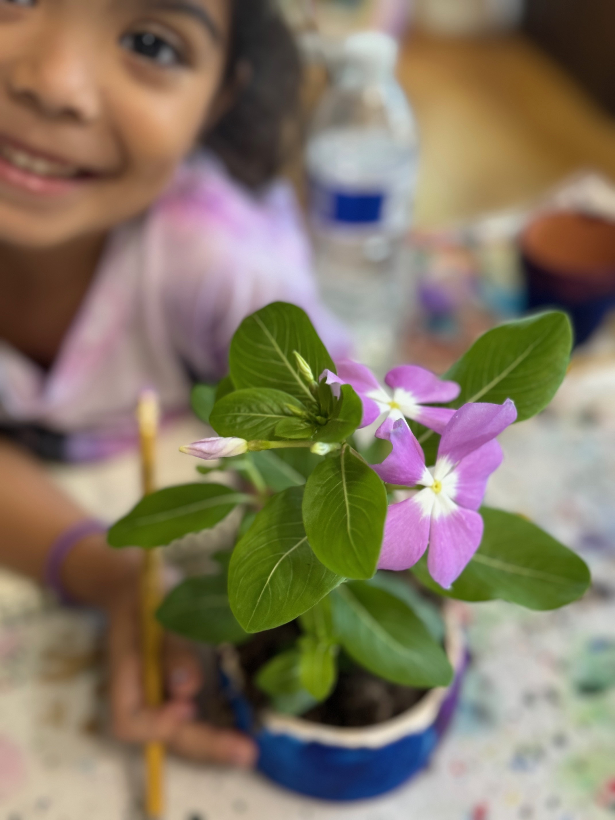 child painting